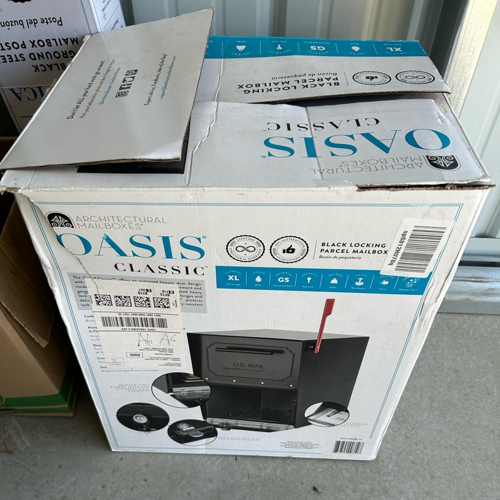 ARCHITECTURAL mailbox